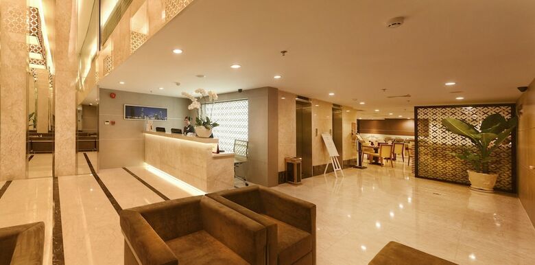 Gk Central Hotel