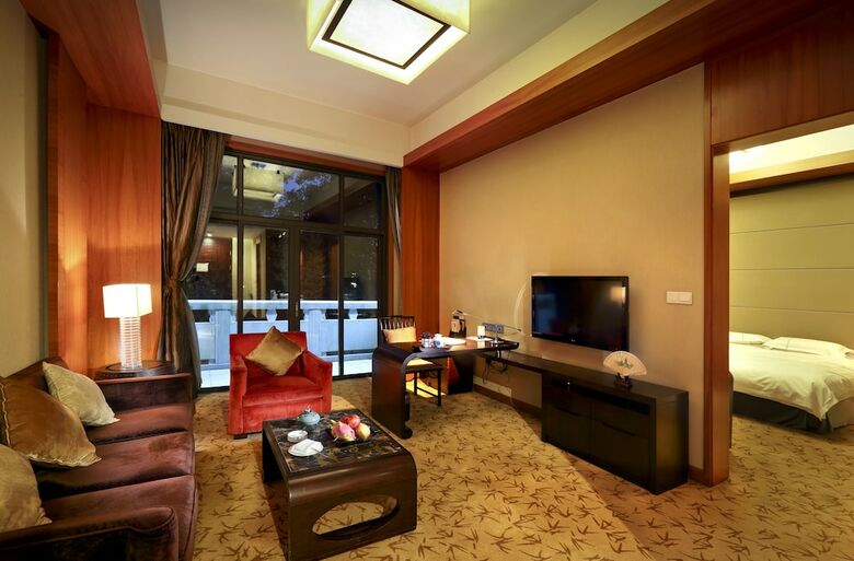 Hotel West Lake State Guest House