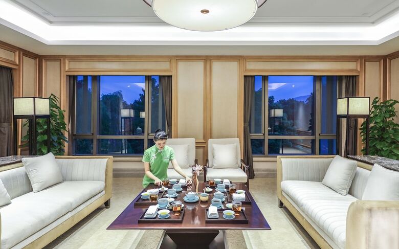 Hotel West Lake State Guest House