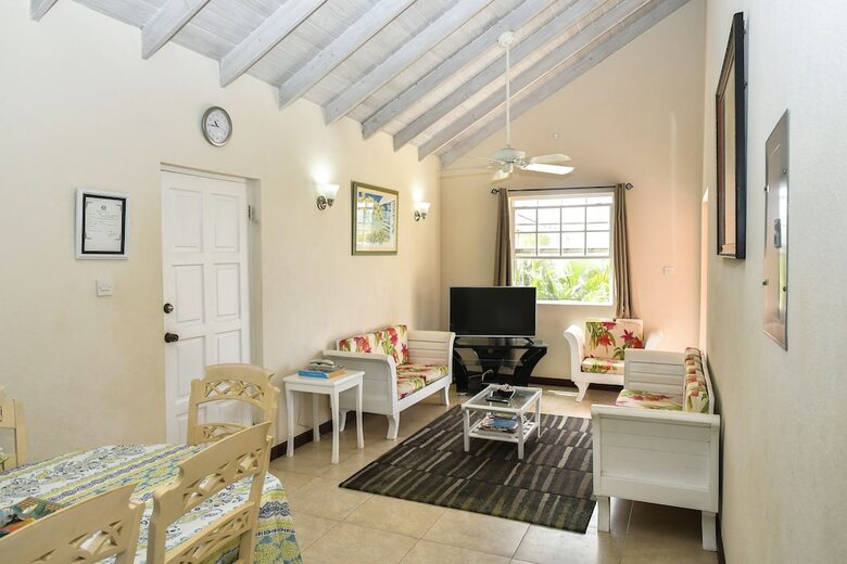Best E Villas Providence
