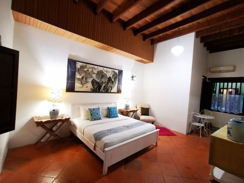 Hotel East Indies Mansion
