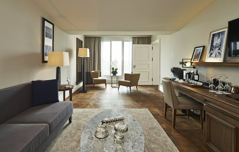 The House Hotel Karakoy
