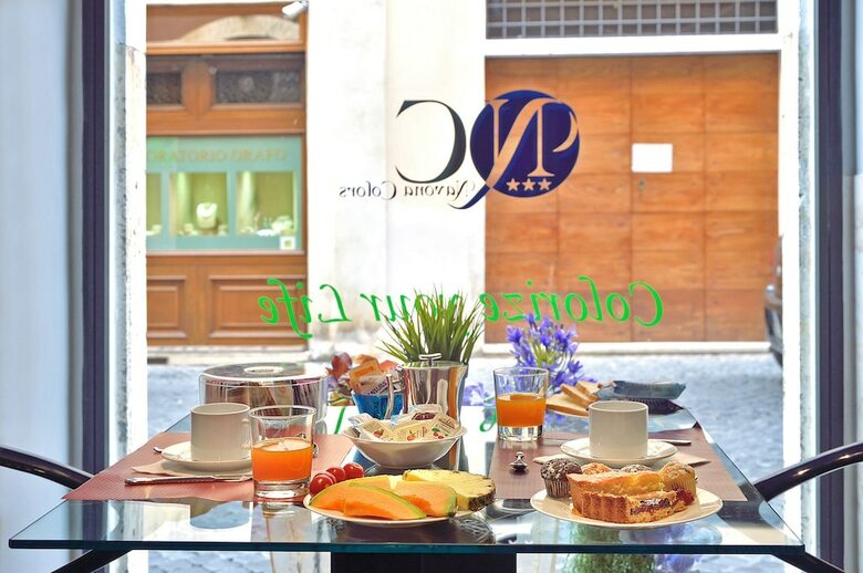 Hotel Navona Colors