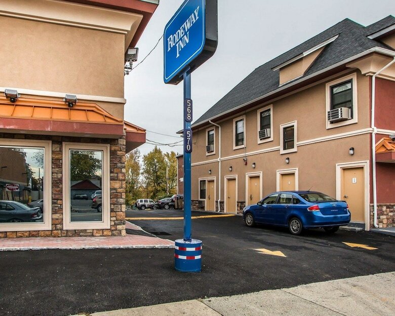 Motel Rodeway Inn