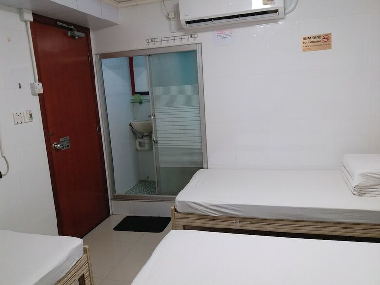 Hotel Asia Travel House