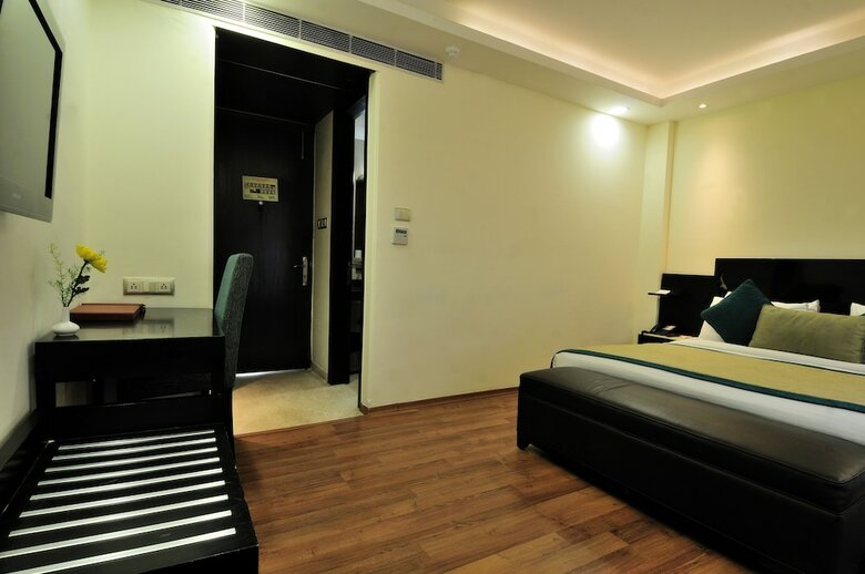 Hotel Mapple Express