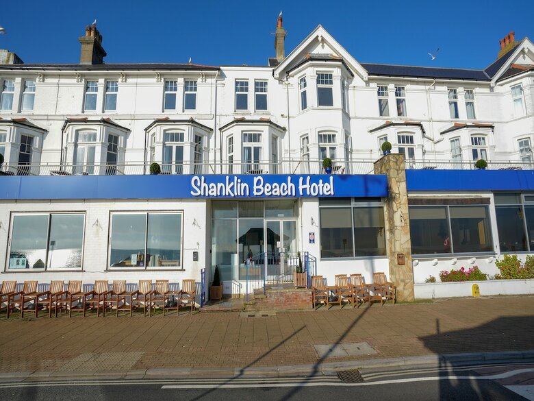 Oyo Shanklin Beach Hotel