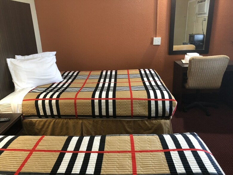 Motel Red Carpet Inn
