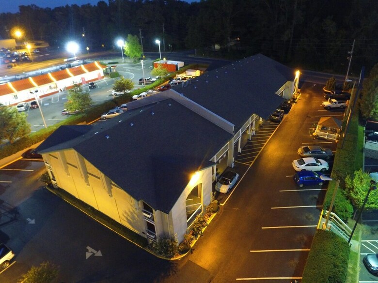 Motel West Bank Inn