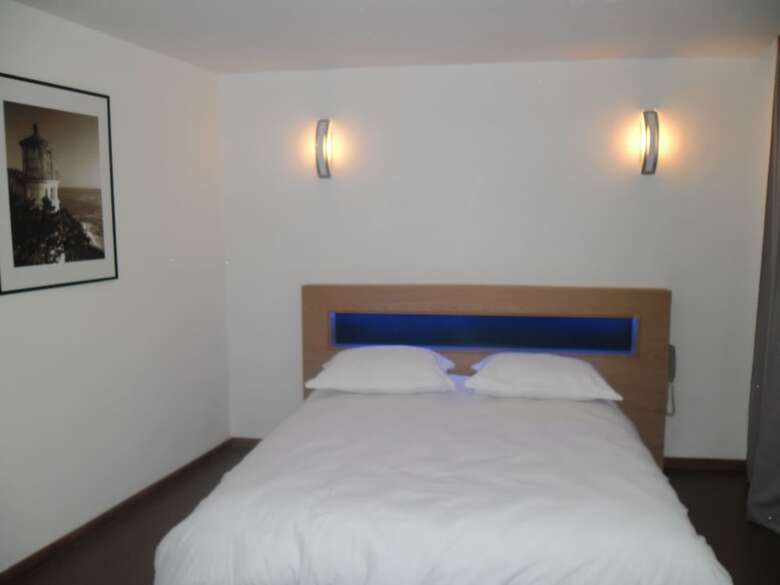 Hotel H�tel Lyla Confort