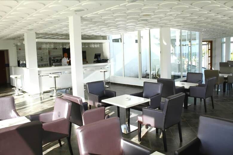 Hotel H�tel Lyla Confort