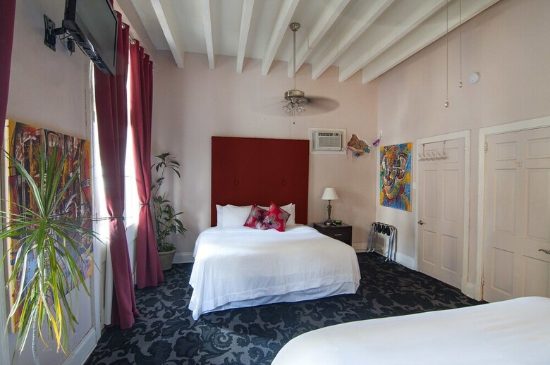 The Saint Philip Hotel