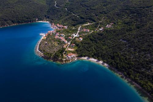 Apartments Sea View Brnic