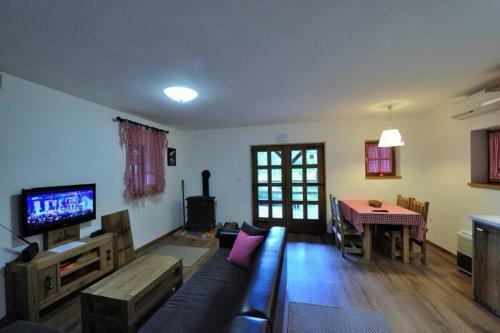 Apartment Drvena Kuca Mreznica