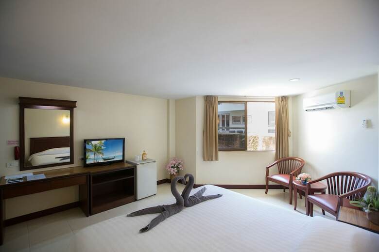 Hotel Twin Palms Resort