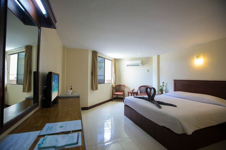 Hotel Twin Palms Resort