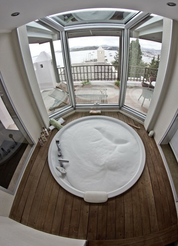 Hotel Manastir And Suites