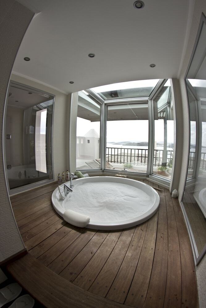 Hotel Manastir And Suites