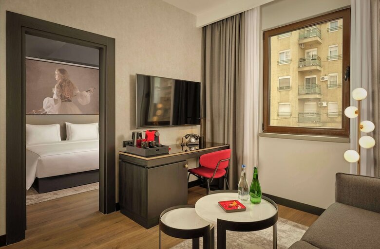 88 Rooms Hotel