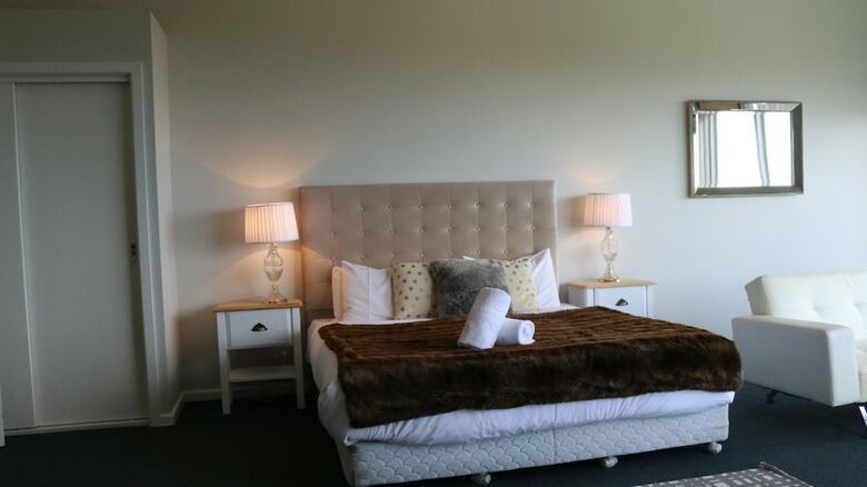 Hotel Views Cape Schanck - Pet Friendly Accommodation