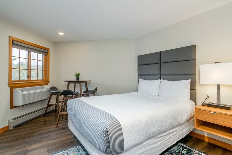 Hotel Grey Fox Inn