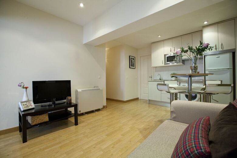 Apartamentos Alcal�