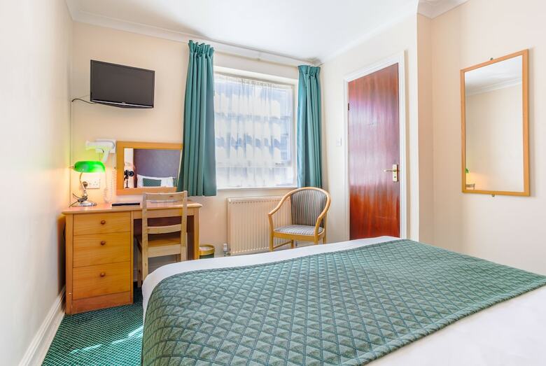 London Town Hotel