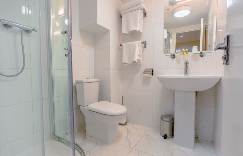 London Town Hotel