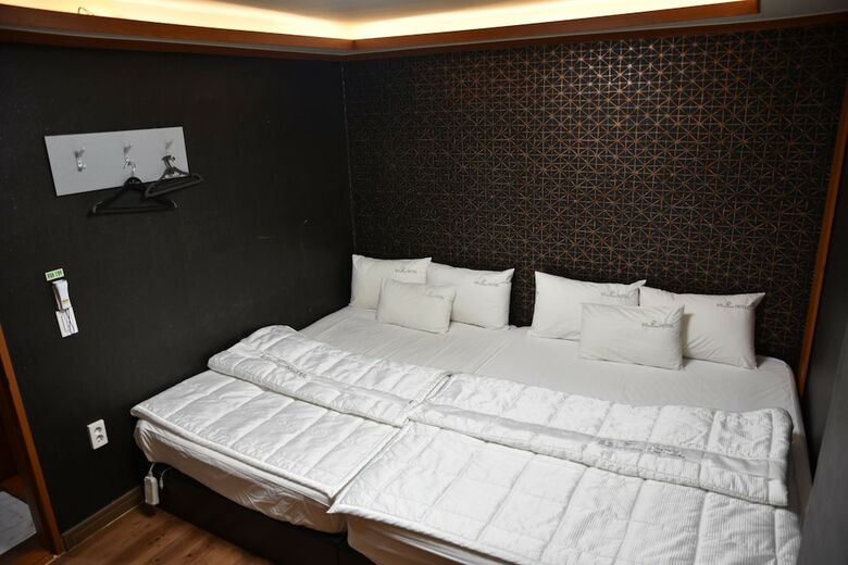 Bsb Hotel