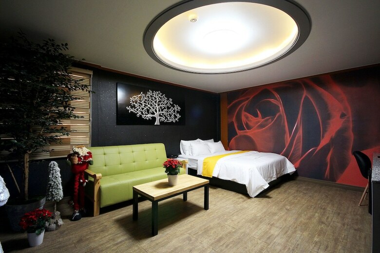 Bsb Hotel
