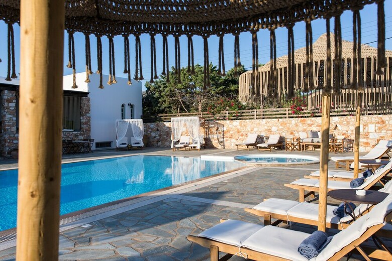 Parosland Hotel