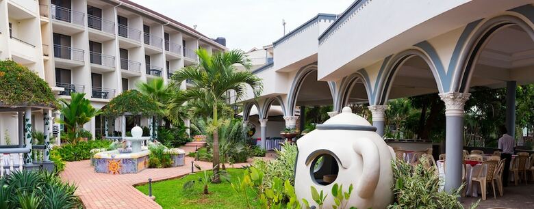 Fairway Hotel & Spa
