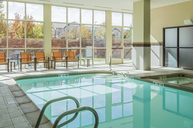 Hotel Courtyard By Marriott Denver Airport