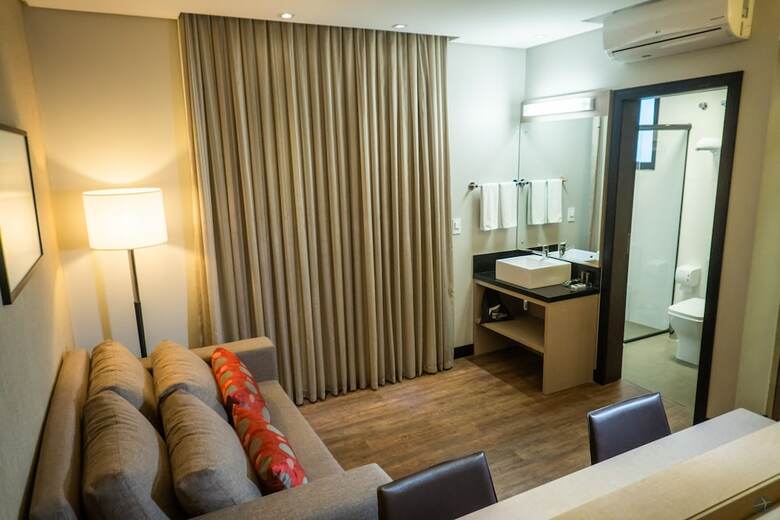 Hotel Faial Prime Su�tes