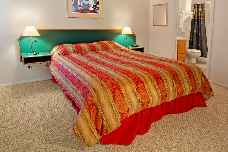 Prospector Accommodations By All Seasons Resort Lodging