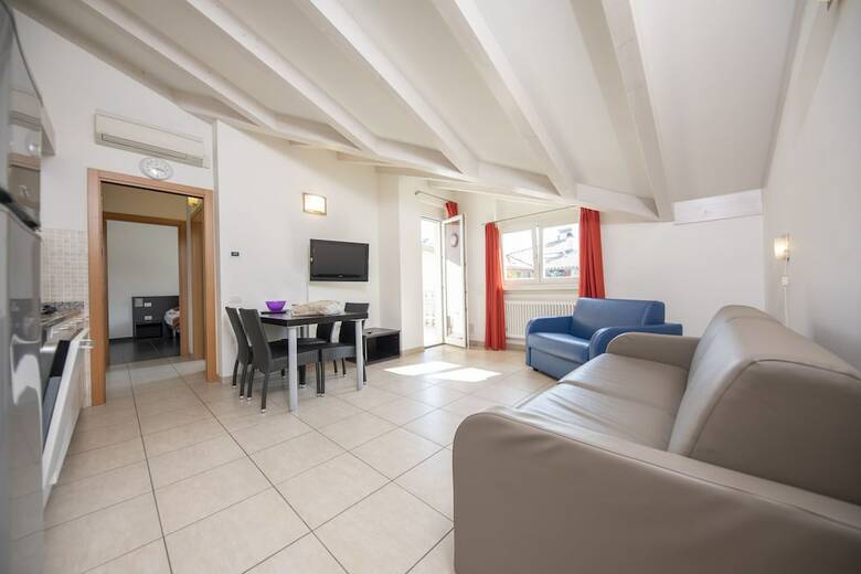 Residencia 4limoni Apartment Resort