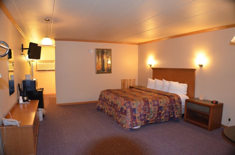 Motel Amber's Inn & Suites