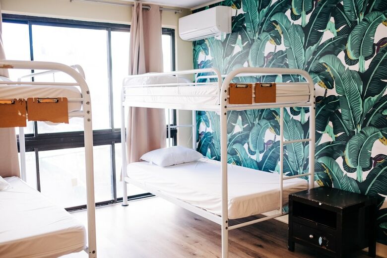 Hostal Waikiki Beachside Hostel