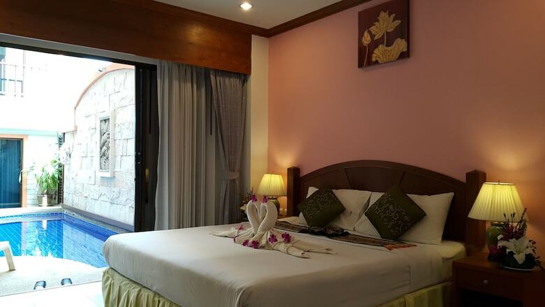 Mt Hotel Patong