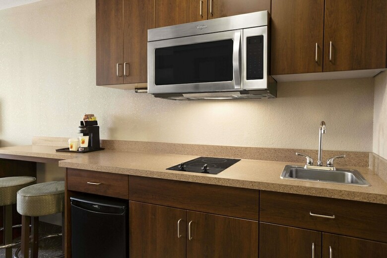 Hotel Super 8 By Wyndham Lloydminster
