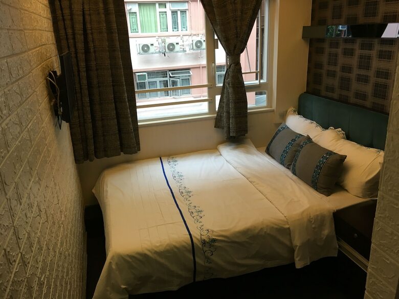 Seasons Hotel - Tsim Sha Tsui