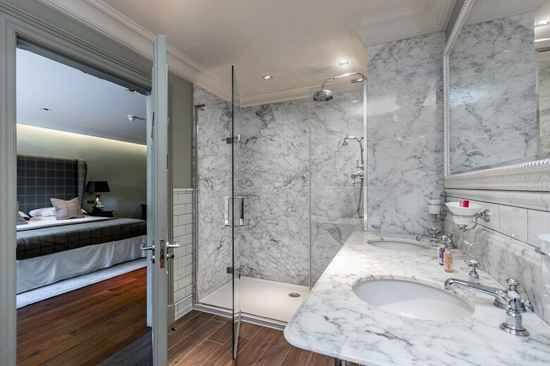Hotel The Raeburn