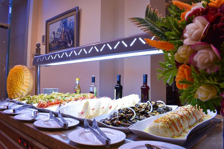Hotel Parrotel Beach Resort