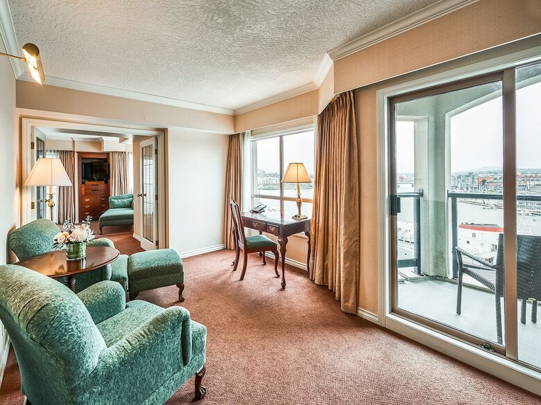 Hotel Grand Pacific