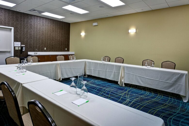 Hotel Springhill Suites Wichita Airport