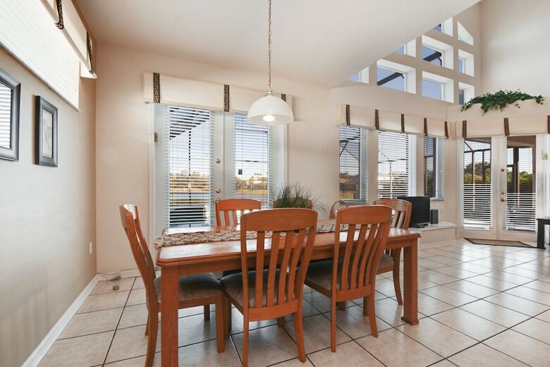 Advantage Vacation Homes