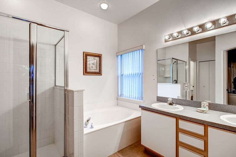 Advantage Vacation Homes