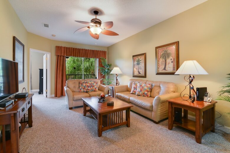 Advantage Vacation Homes