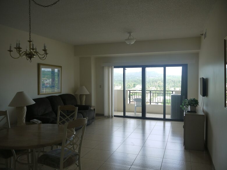 Hotel Aquarius Beach Tower