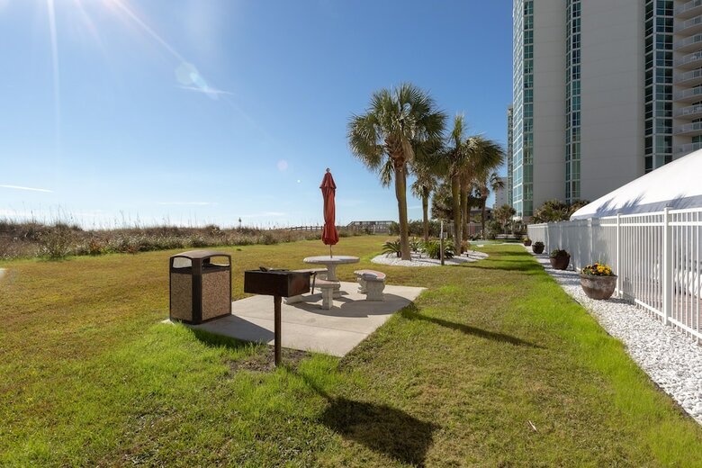 Maritime Beach Club By Capital Vacations